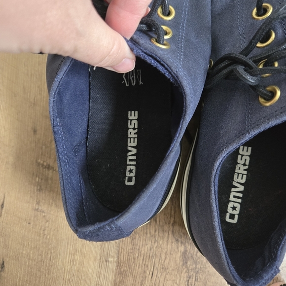 Converse Navy and White Men's Size 10 Or Womens 12 Sneakers - Picture 9 of 10